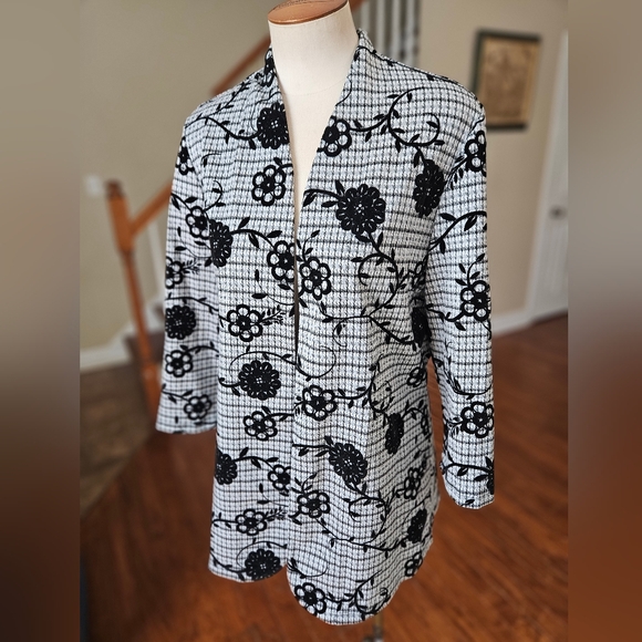 Slinky Brand Floral Jacket Medium - Picture 2 of 4